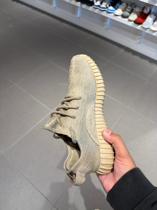 Yzy 350 v1 Oxford Tan (Size 6.5)