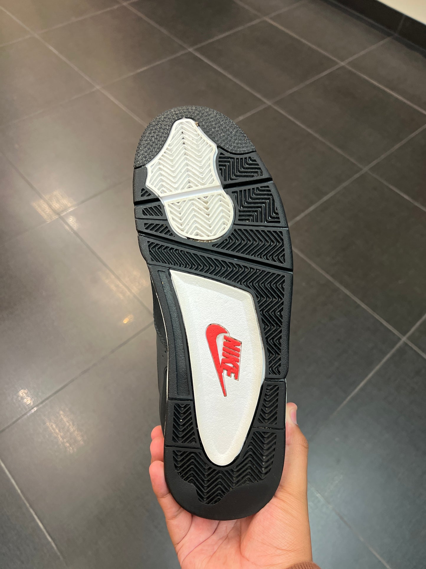 J4 Low Nigel Sylvester Concrete (Size 12)