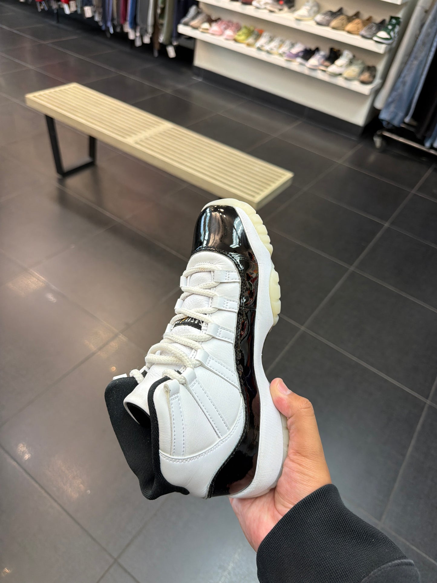 J11 Gratitude (Size 5Y)