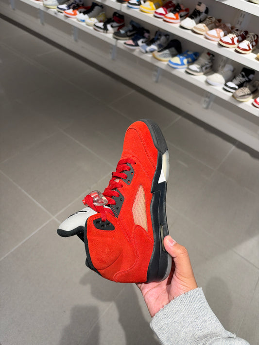 J5 Raging Bull (Size 6.5Y)
