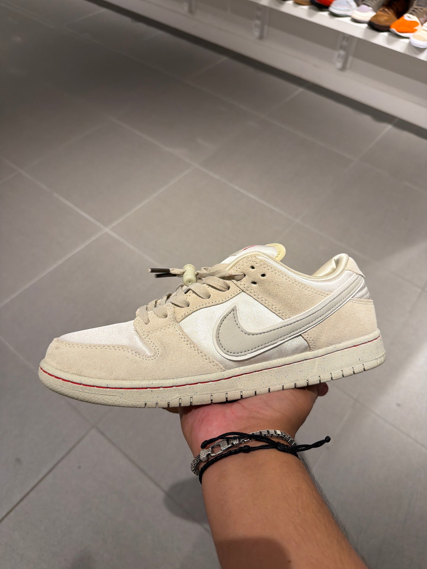 City of Love SB (Size 11)