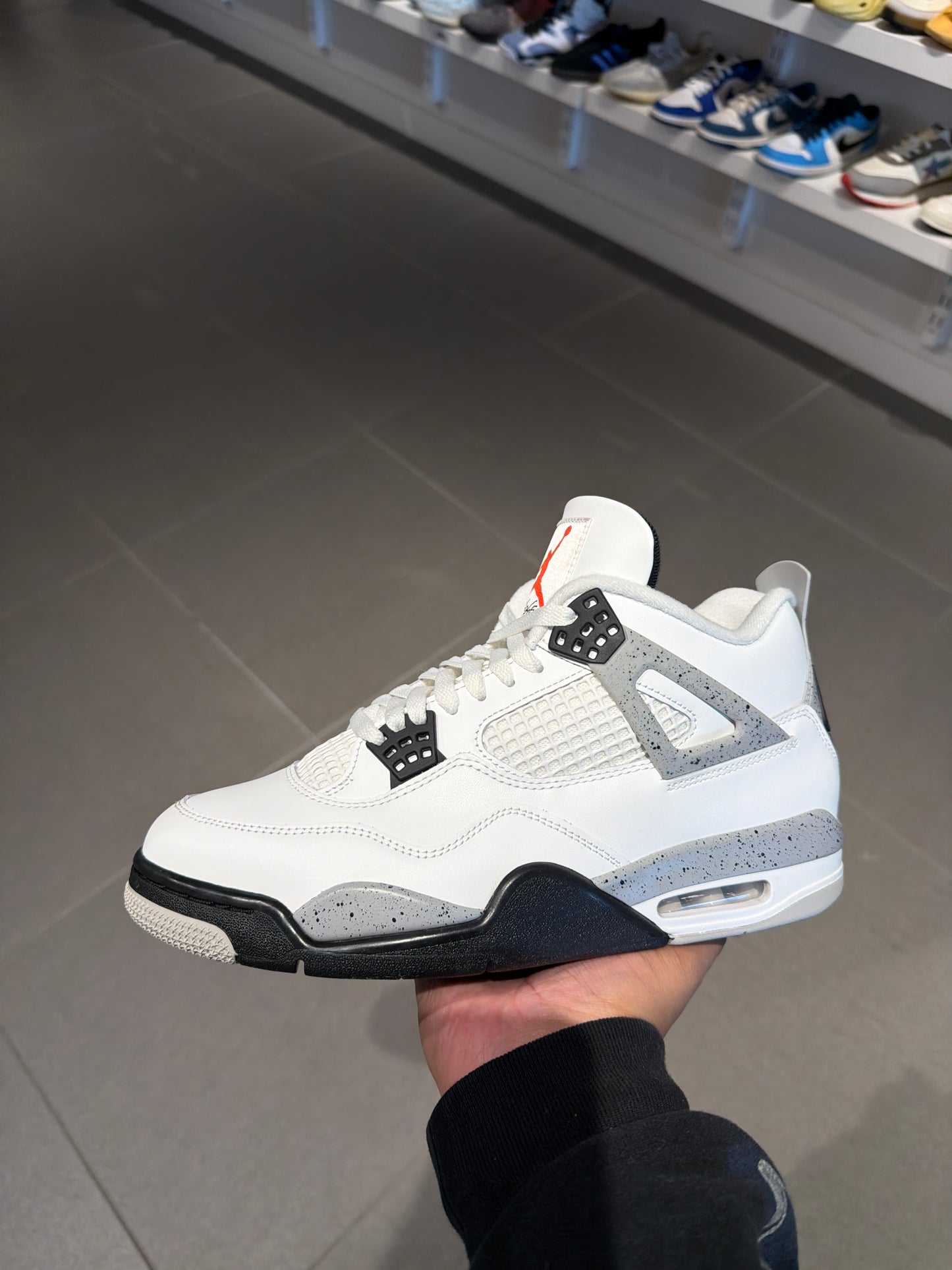 J4 White Cement (Size 10)