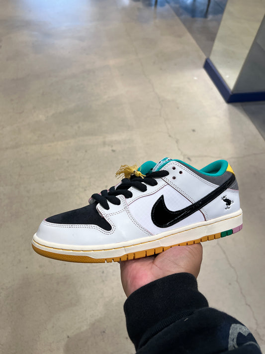 CSEF SB Dunk (Size 10.5)