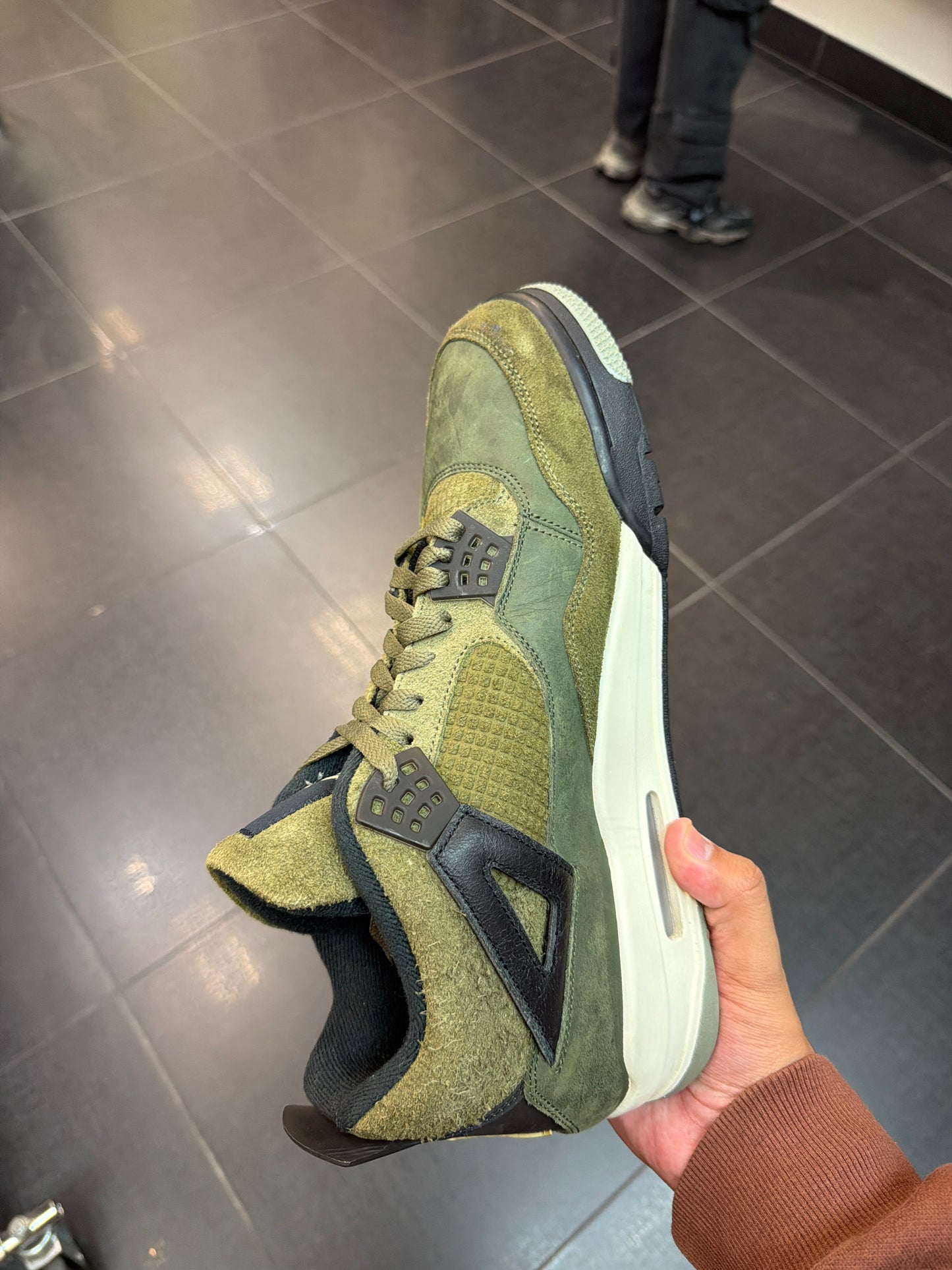 J4 Olive (Size 13)