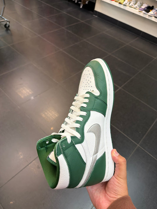 J1 Gorge Green (Size 10.5)