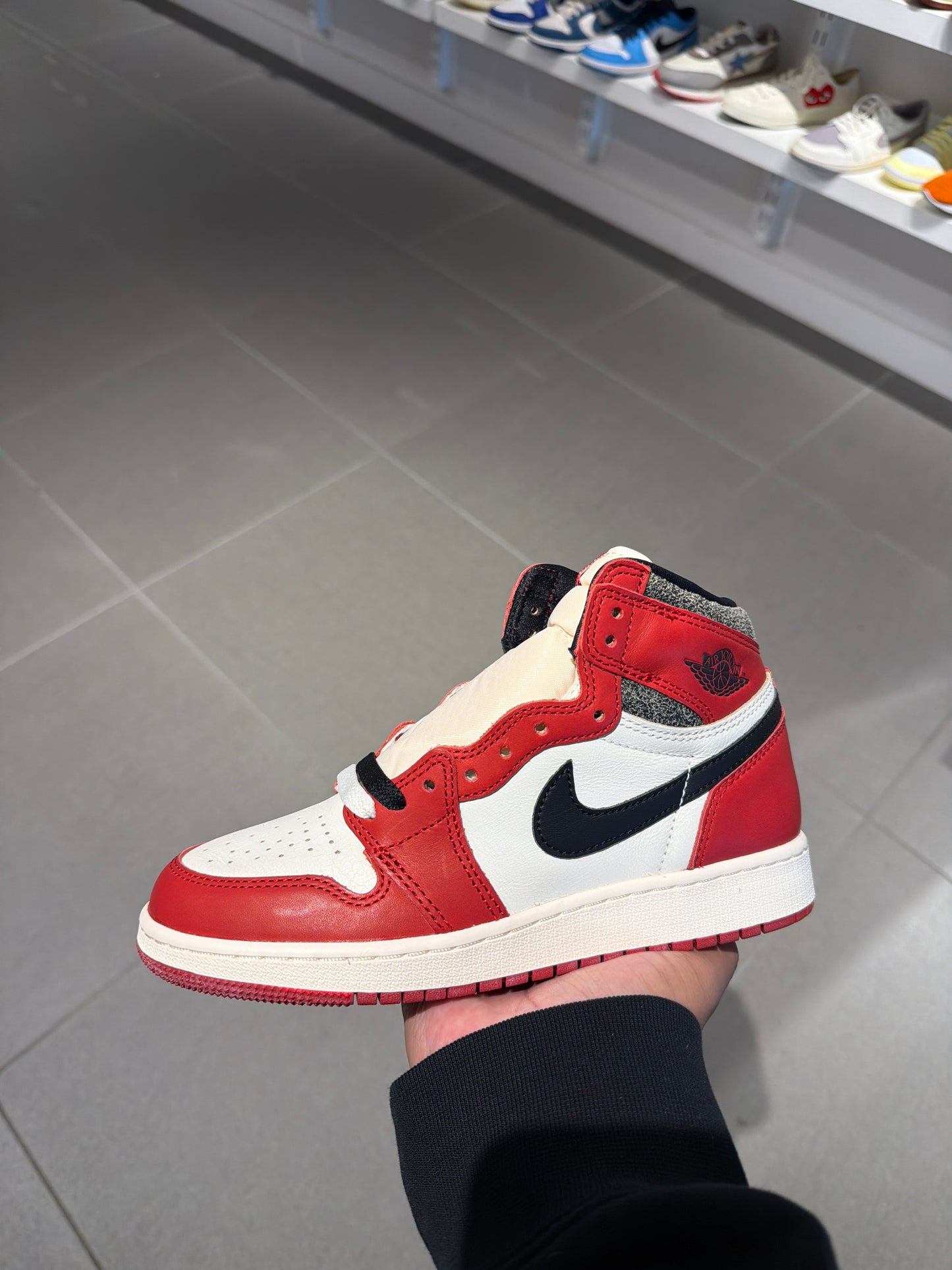 J1 Lost and Found (Size 5Y)