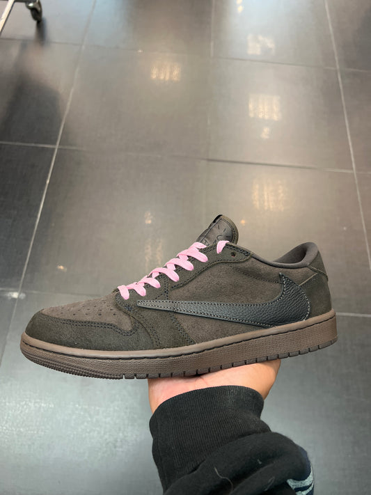 J1 Travis Scott Velvet (Size 9.5)