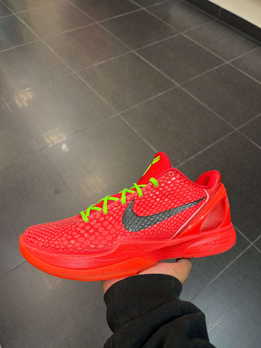 Kobe 6 Reverse Grinch (Size 11.5)