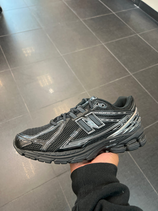 NB 1906R Black (Size 10)