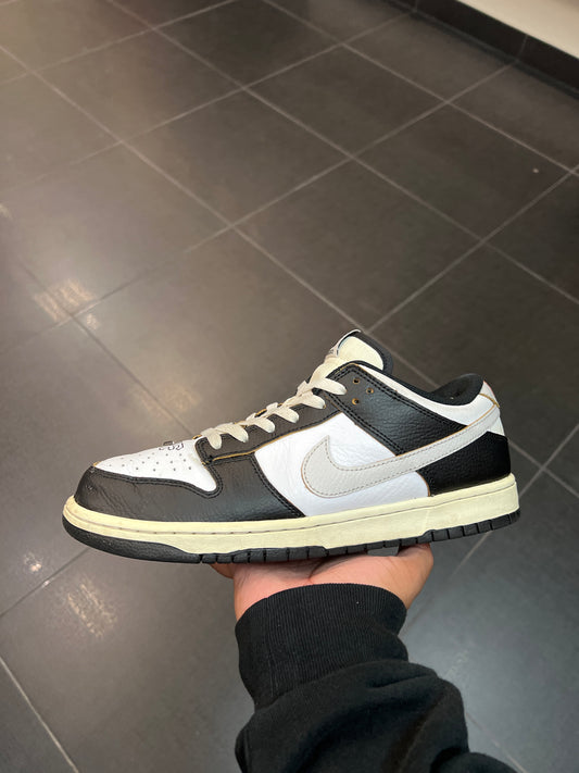 HUF SB Dunk (Size 10)