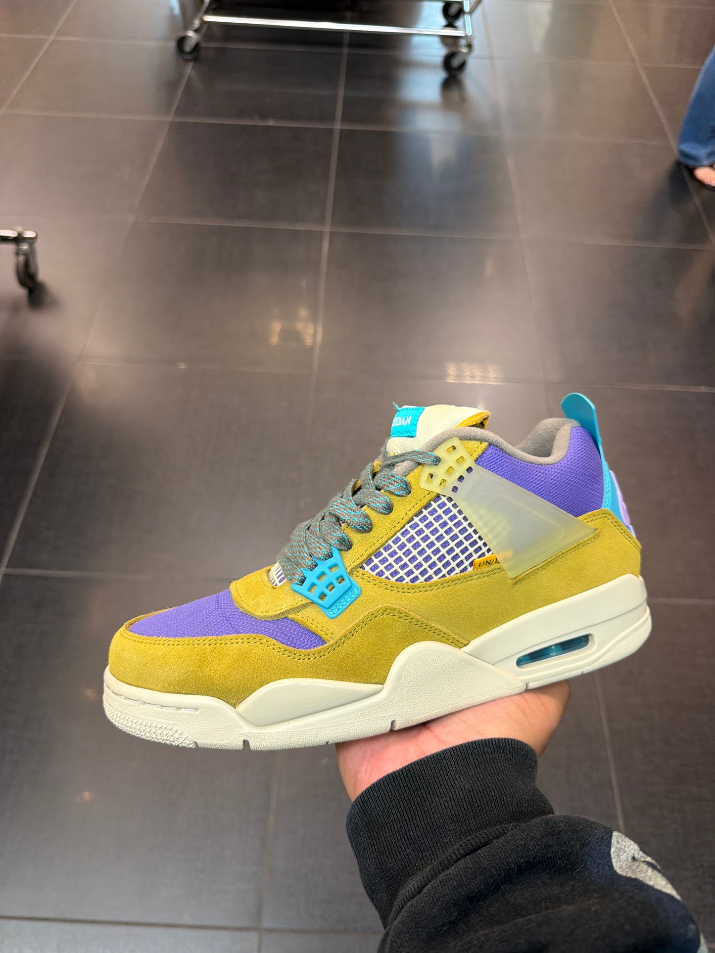 J4 Union Desert Moss (Size 9.5)