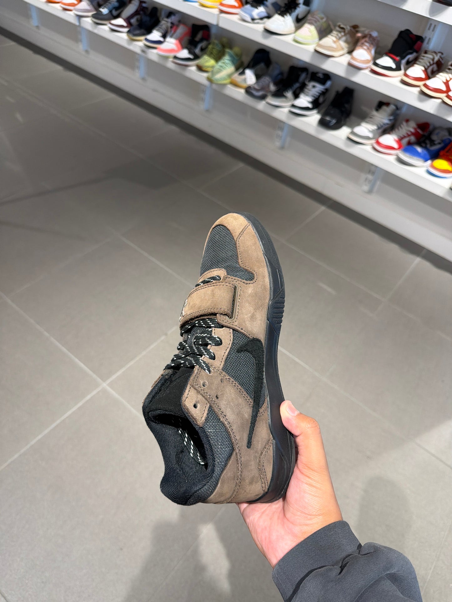 Jumpman Jack Mocha (Size 8)