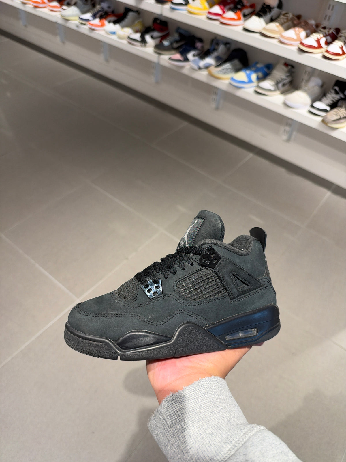 J4 Black Cat (Size 6Y)