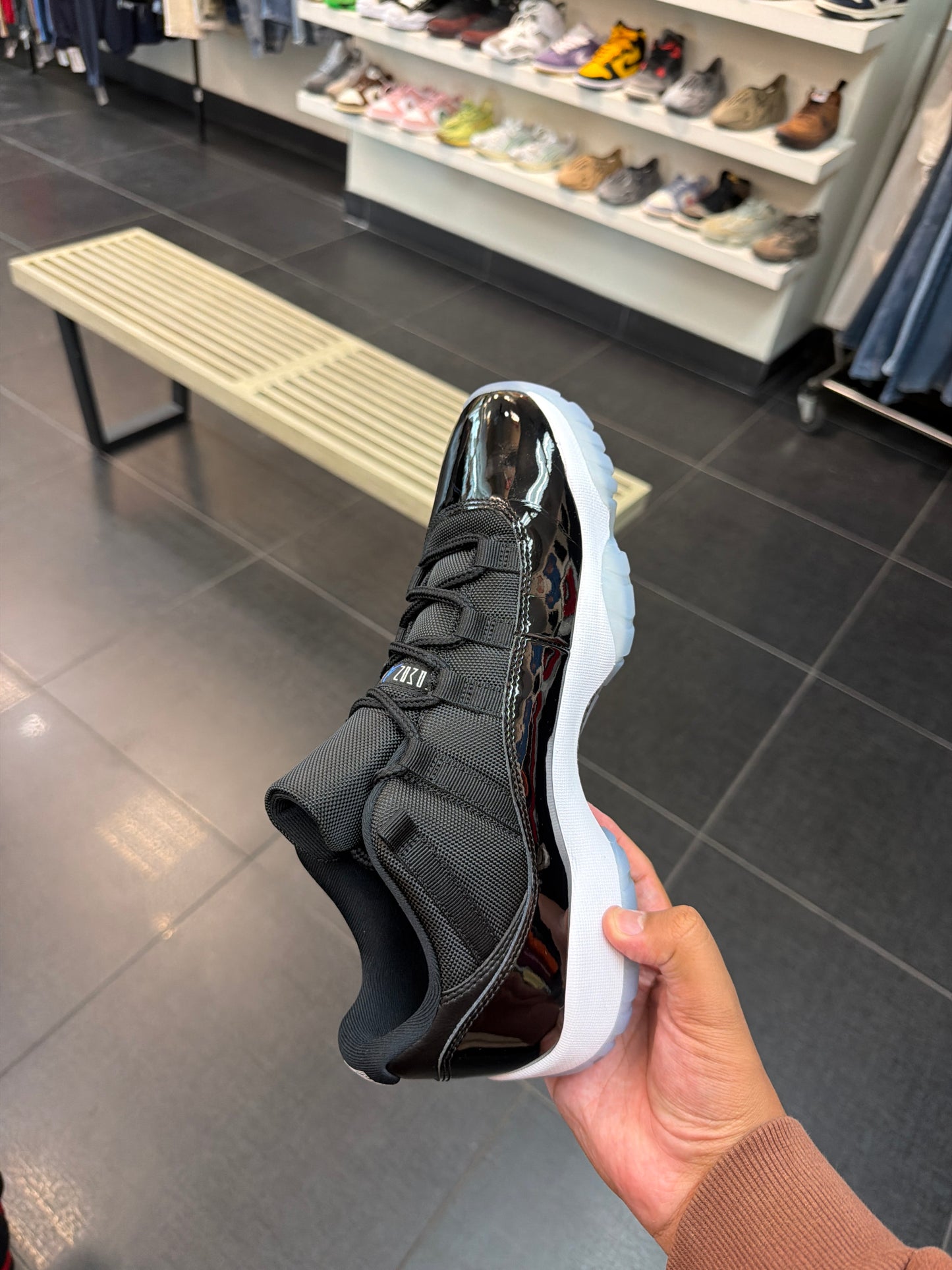 J11 Space Jam Low (Size 10)