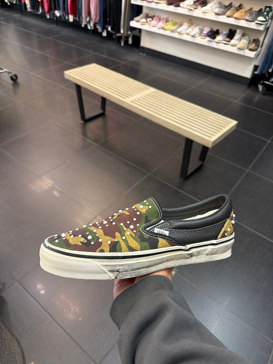 Camo Pearlized Vans Slip-On (Size 12)