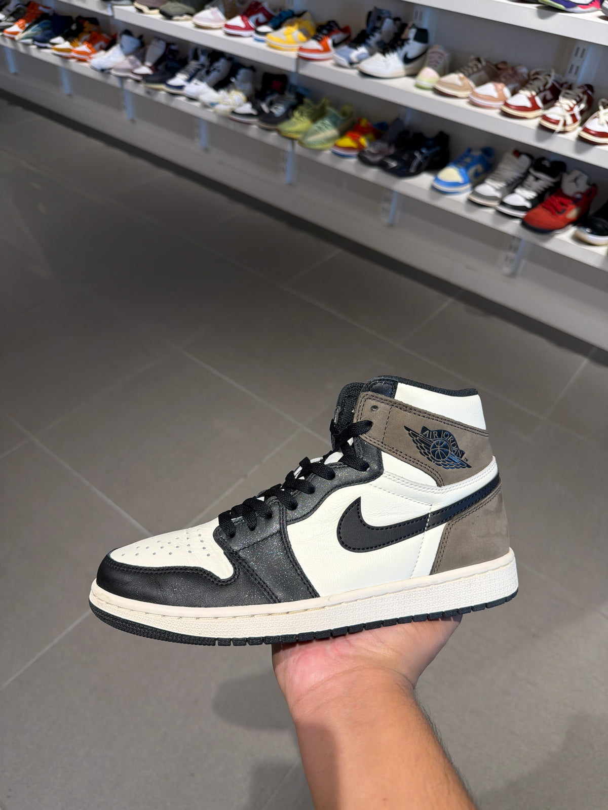 J1 Mocha (Size 9)