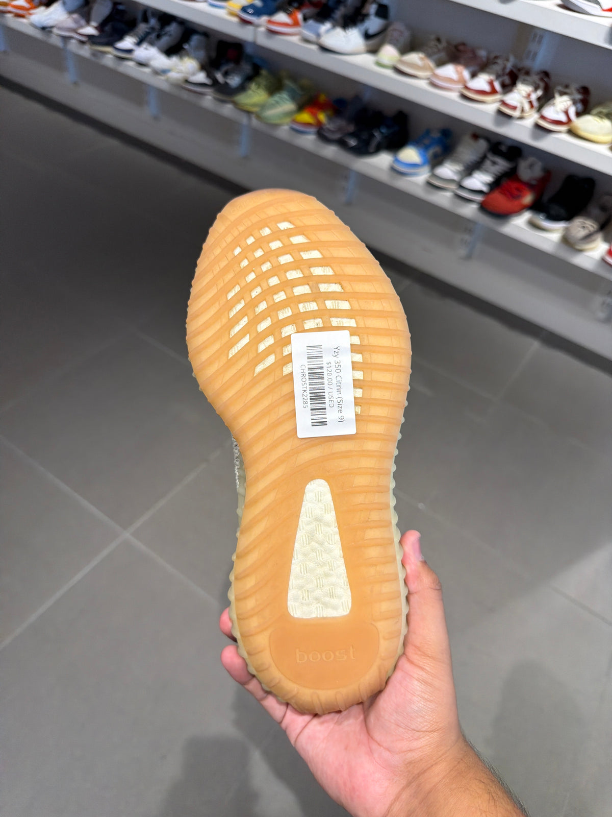 Yzy 350 Citrin (Size 9)
