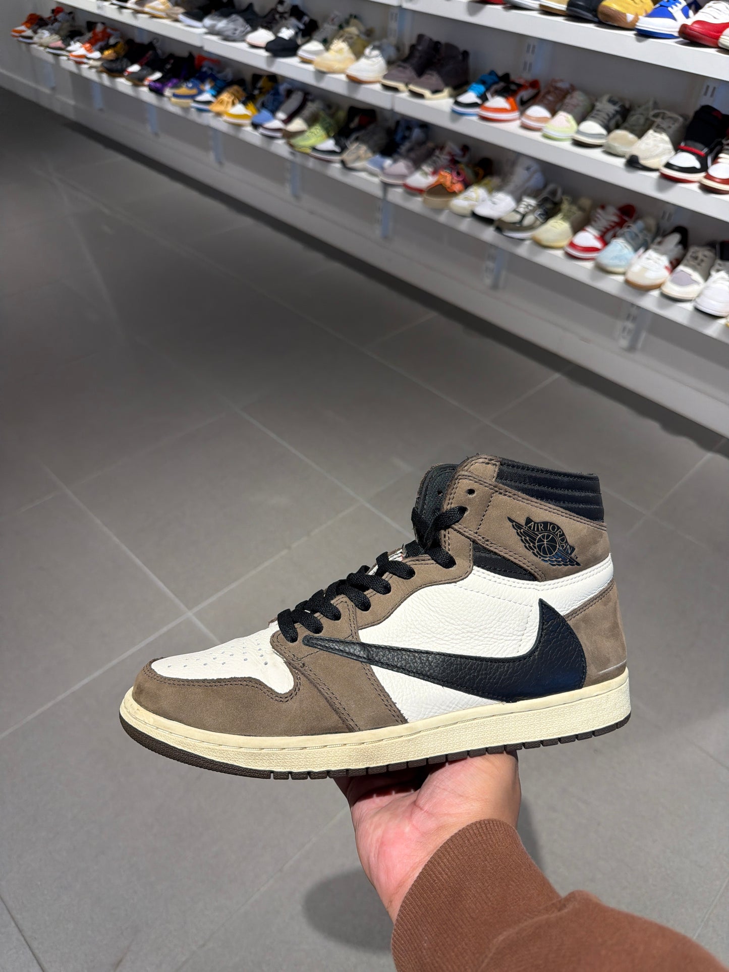 J1 Travis Scott Mocha High (Size 11)