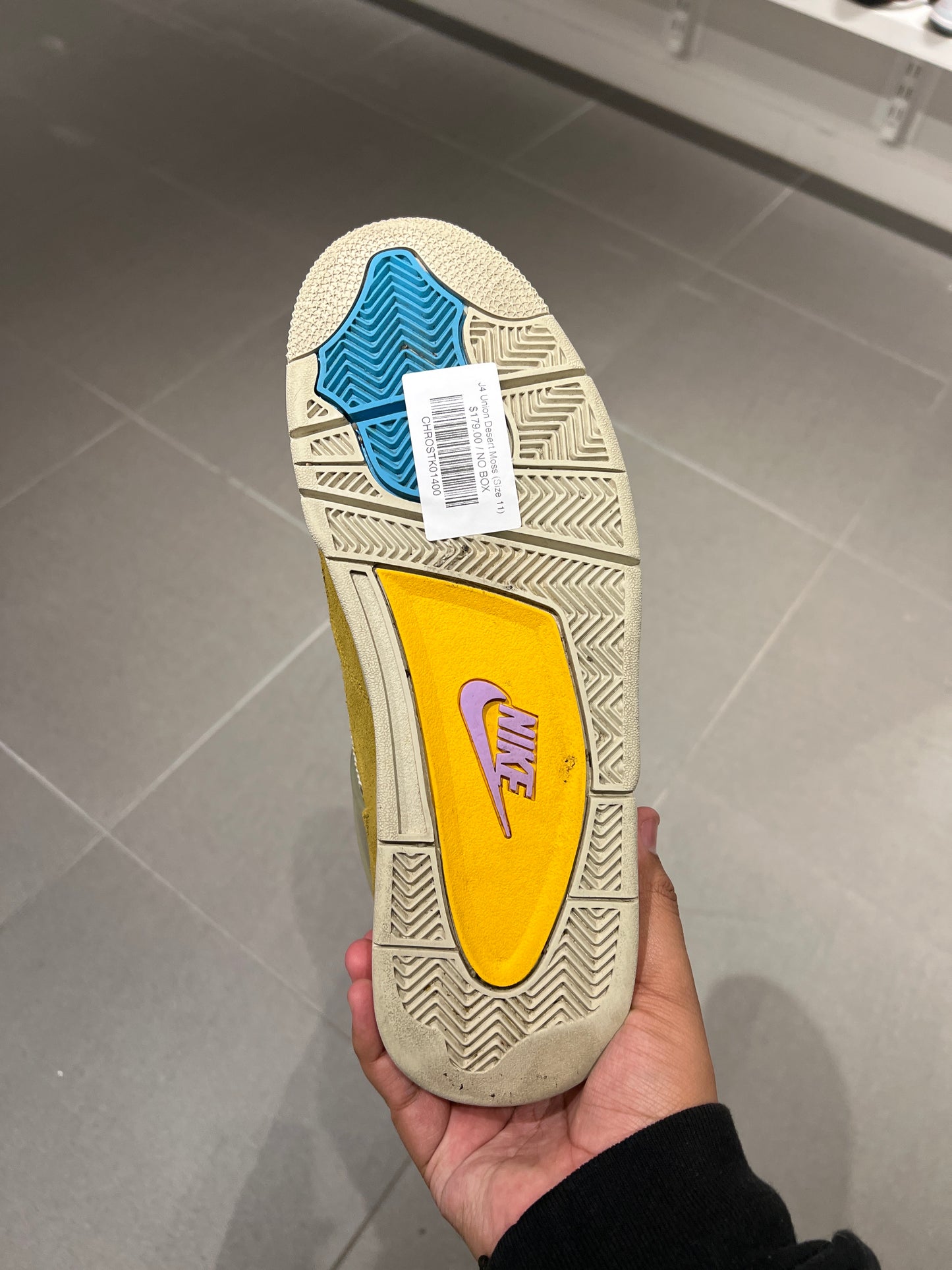 J4 Union Desert Moss (Size 11)