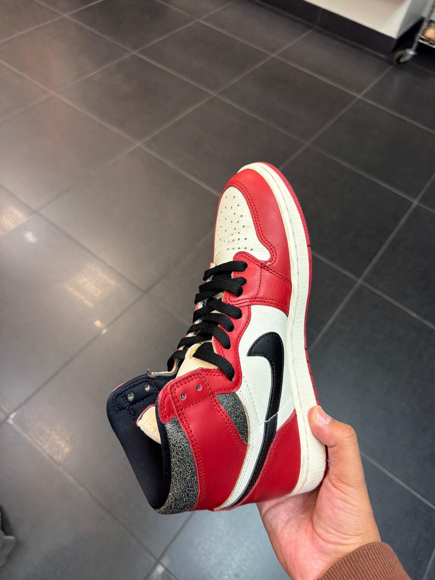 J1 Lost and Found (Size 9)