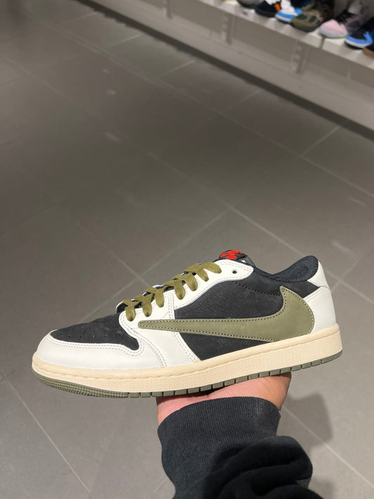 J1 Travis Scott Olive Black (Size 8M)