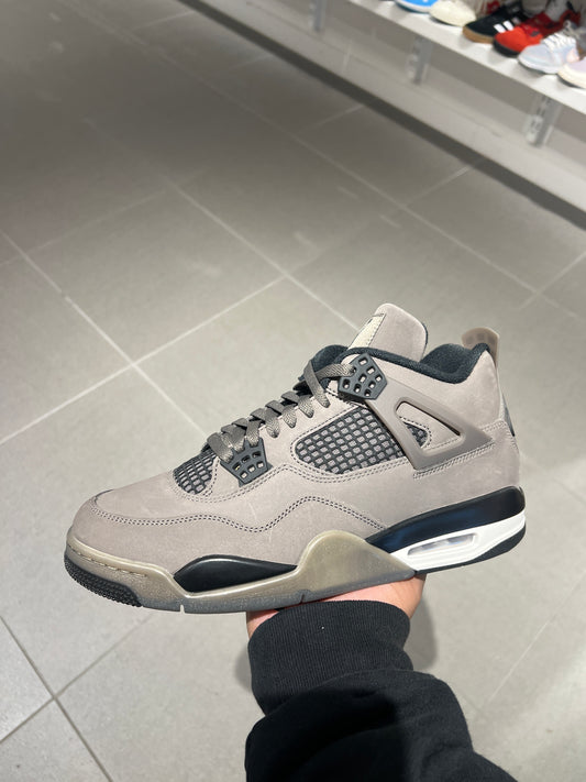 J4 Cave Stone (Size 10.5)