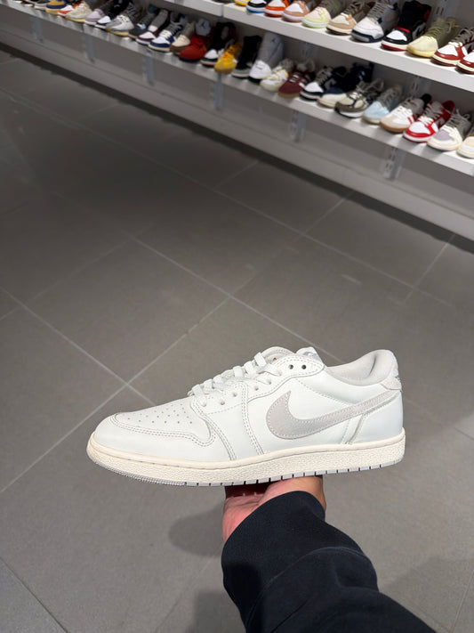 J1 Low 85 Neutral Grey (Size 11)
