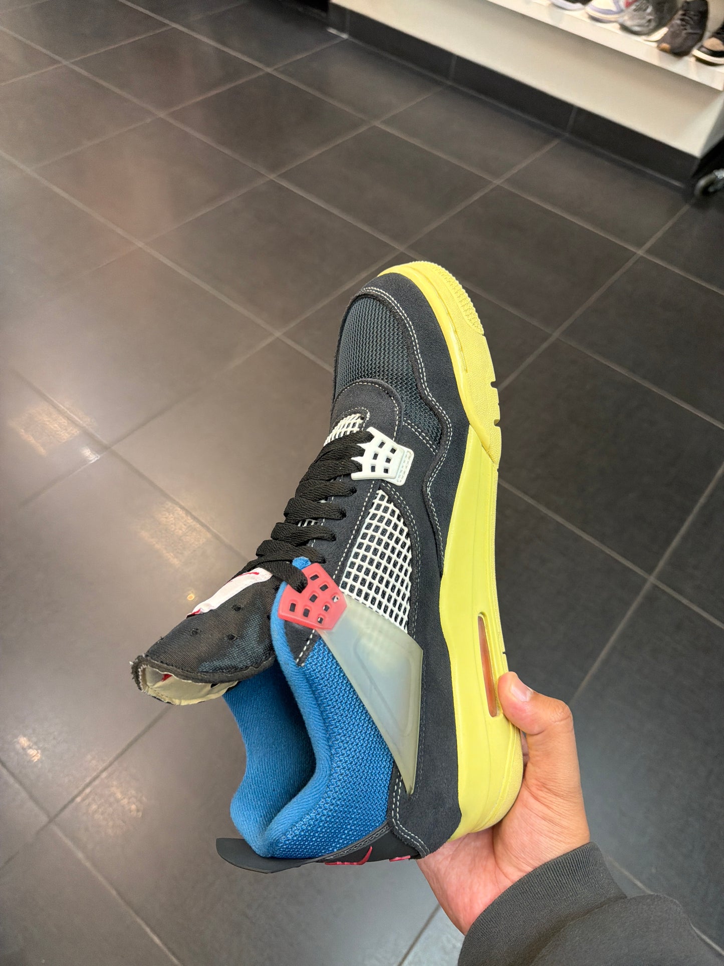 J4 Union Noir (Size 12)