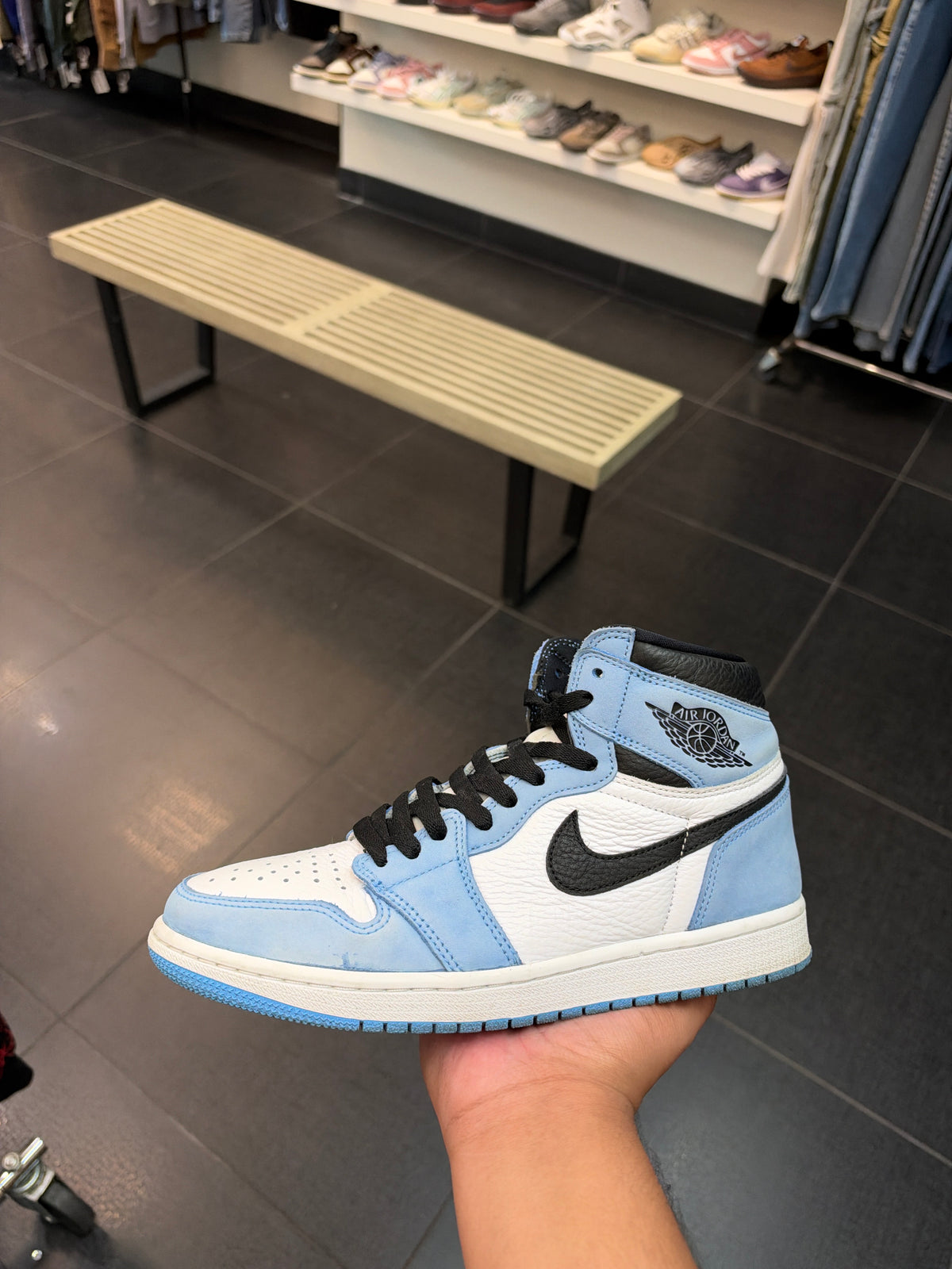 J1 UNC (Size 9)