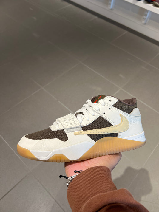 Jumpman Jack Sail (Size 8.5)