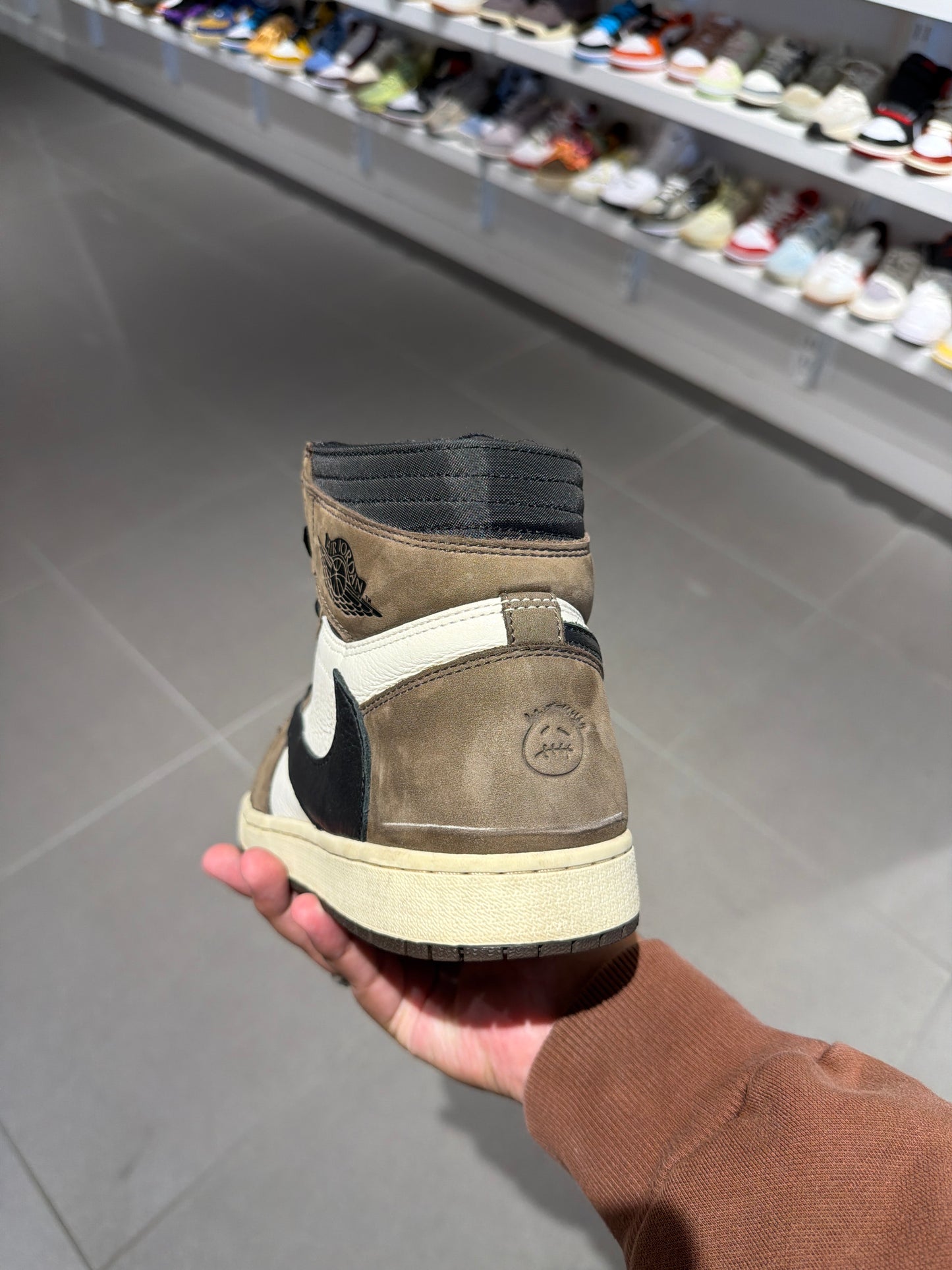 J1 Travis Scott Mocha High (Size 11)