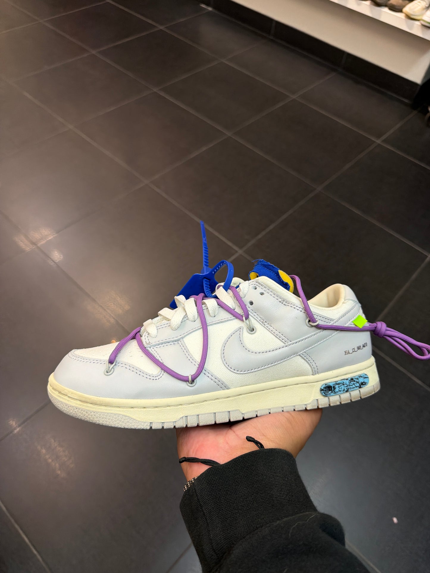 Lot 48 Dunk (Size 9.5)