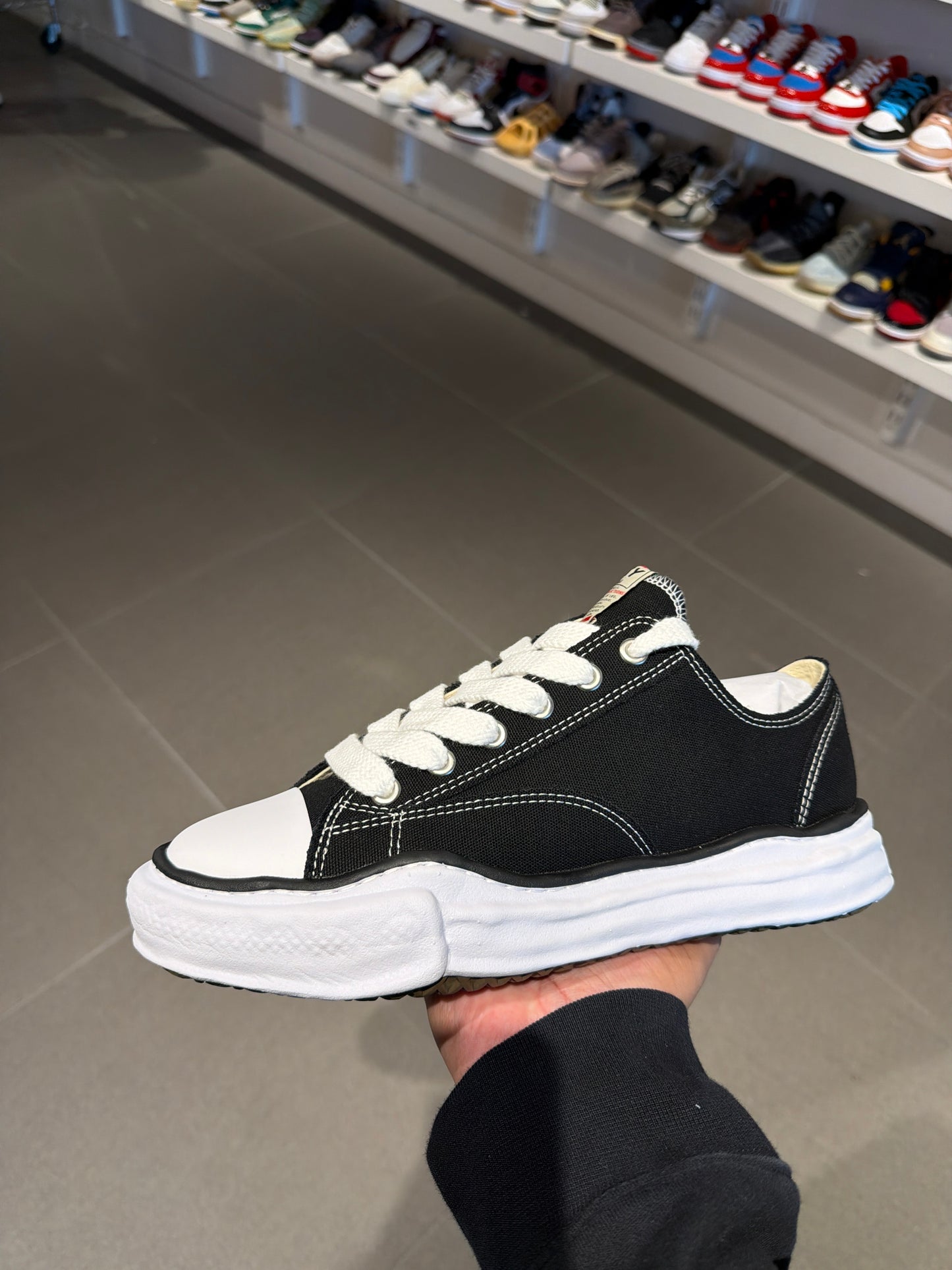 Maison Mihara Peterson (Size 11)