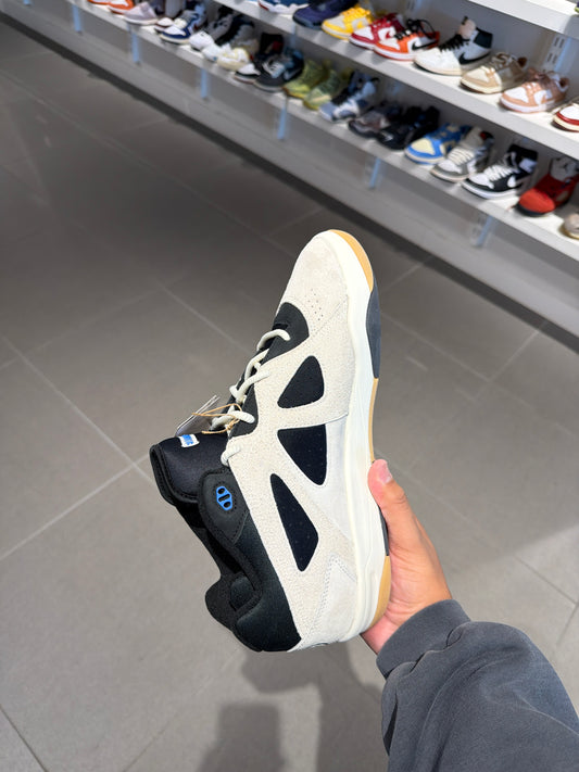 Bad Bunny BadBo 1.0 (Size 12)