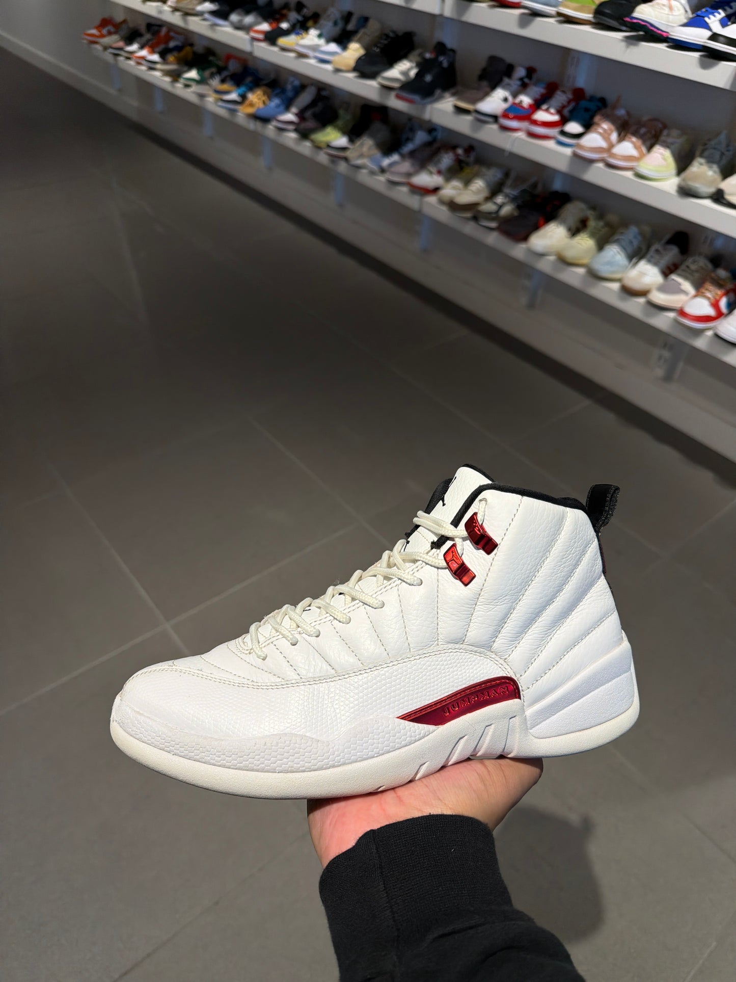 J12 Twist (Size 9.5)