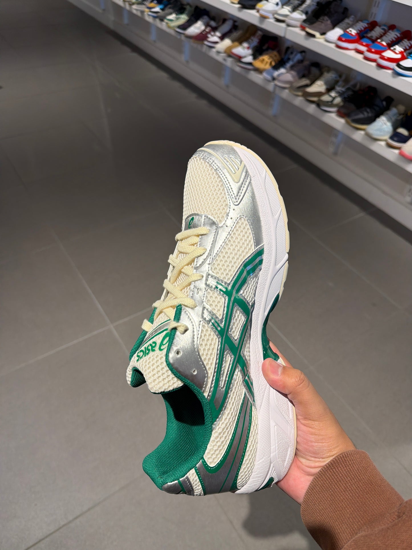 Asics Gel-1130 Cream Kale (Size 13)