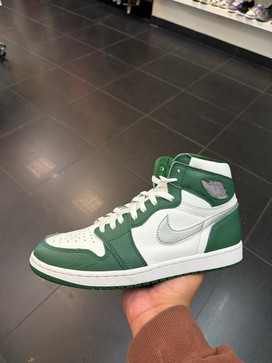 J1 Gorge Green (Size 10.5)