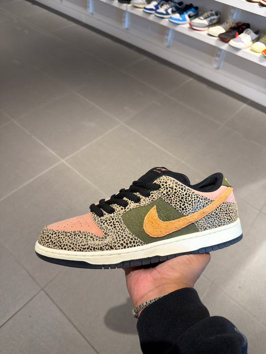 arts-rec SB Dunk (Size 12)