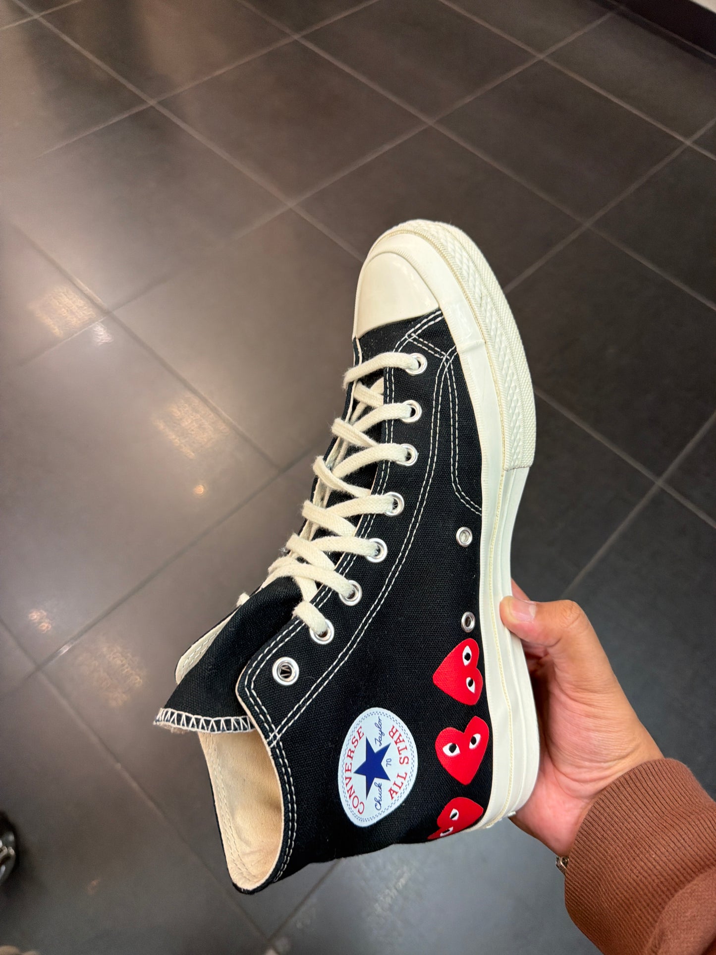 CDG Converse Black Hearts (Size 10)