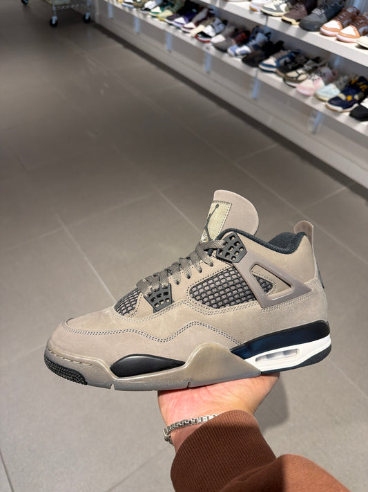 J4 Cave Stone (Size 10.5)