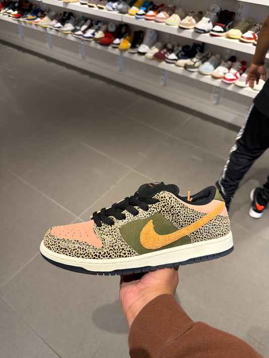 arts-rec SB Dunk (Size 11.5)