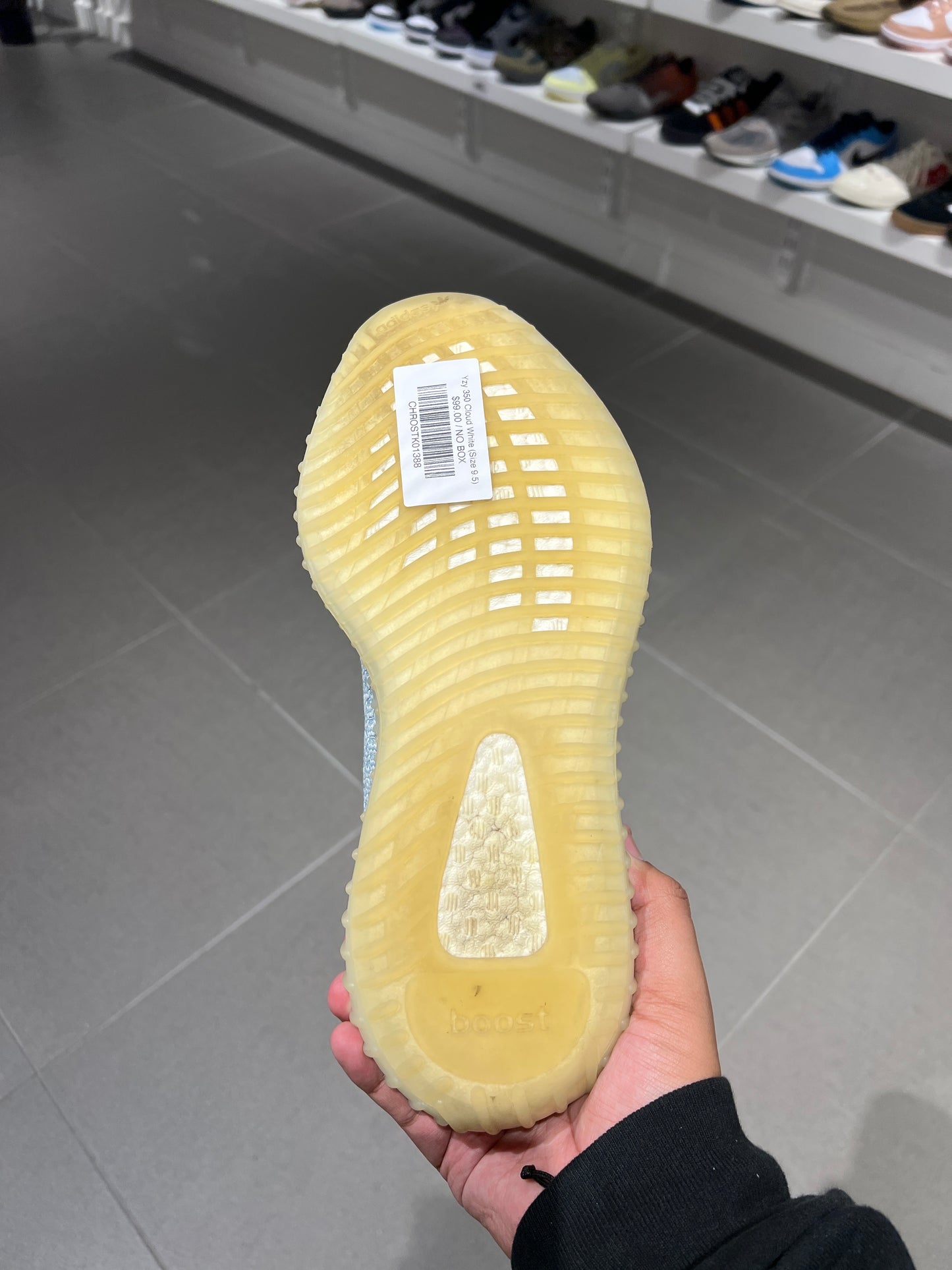 Yzy 350 Cloud White (Size 9.5)