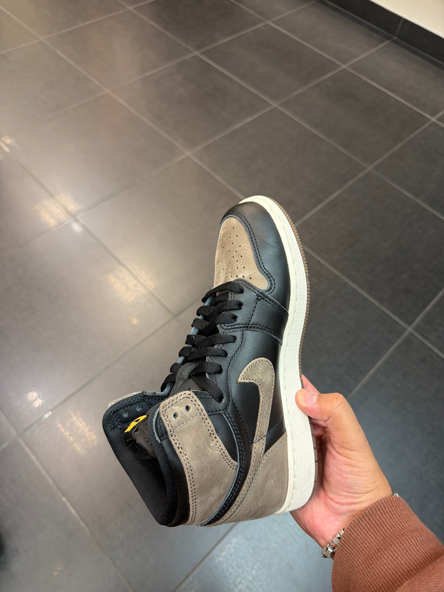 J1 Palomino (Size 6Y)