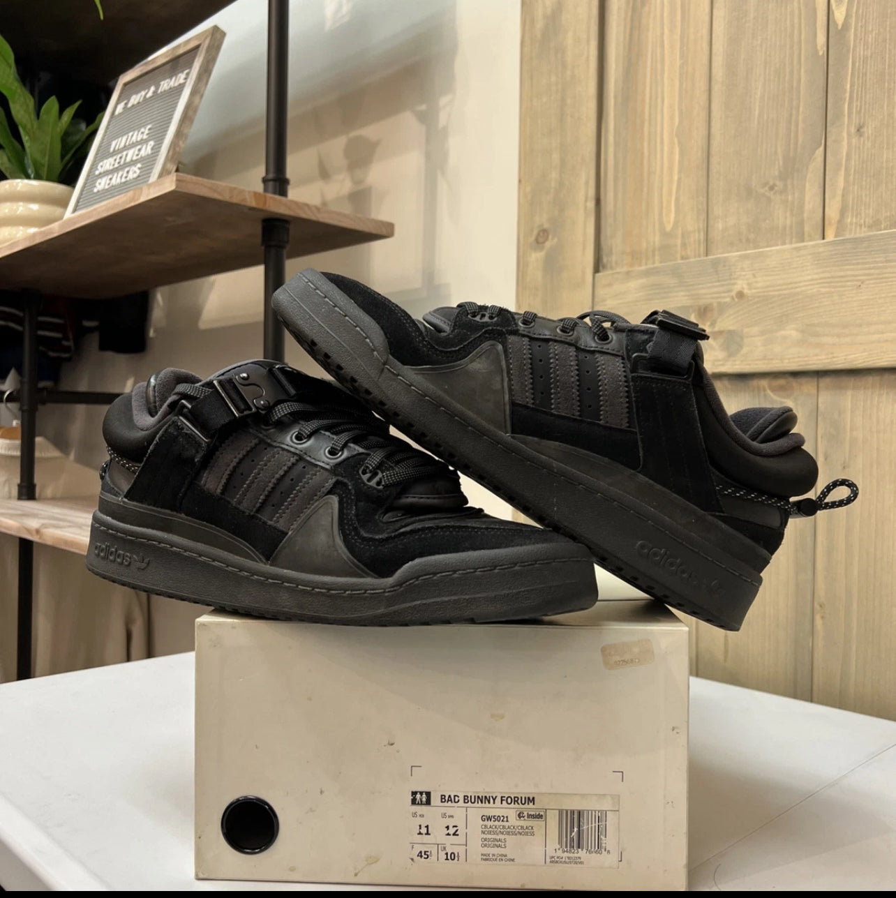 Bad Bunny Forum Black (Size 11)